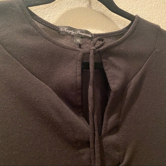 Simply Irresistible Black Fringed Shawl Poncho - Picture 3 of 4